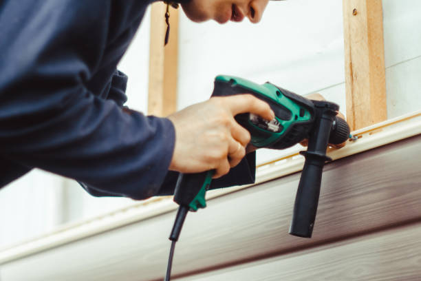Best Siding Removal and Disposal  in Strasburg, VA